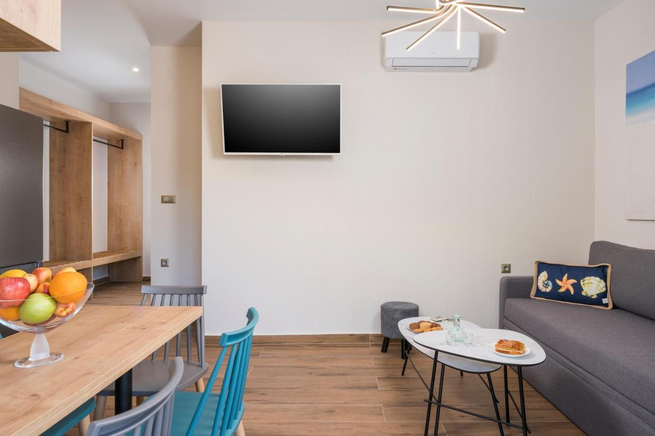 Aequor Luxury Rooms & Apartments Като-Дарацо Екстер'єр фото